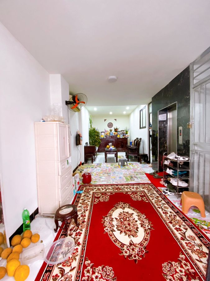 Mặt Phố Nguyễn Trãi. Thanh Xuân. Thang Máy. Lô Góc. Ô Tô. Vỉa Hè. DT 117m2. Giá 17,98 Tỷ. - Ảnh chính